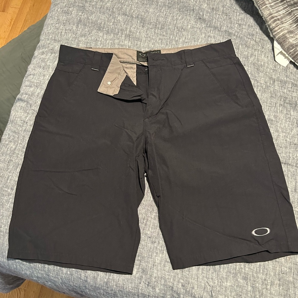 Oakley Take 3.0 12” inseam golf shorts